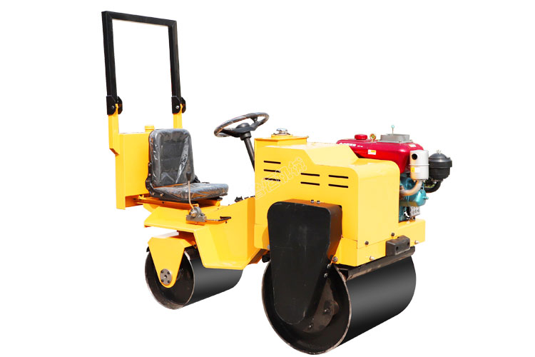 HW-850座驾式压路机